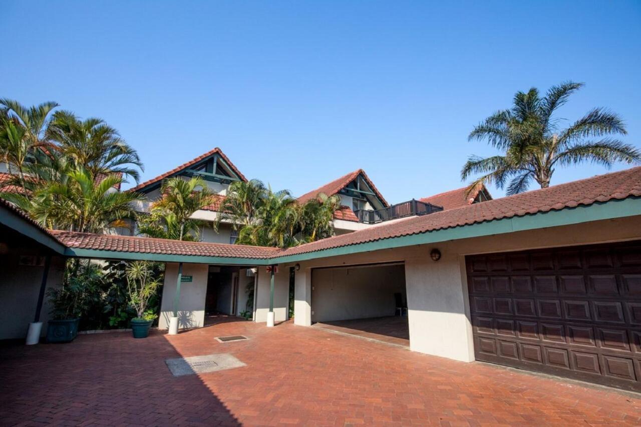 Hotel Wild Rocks à Richards Bay Extérieur photo